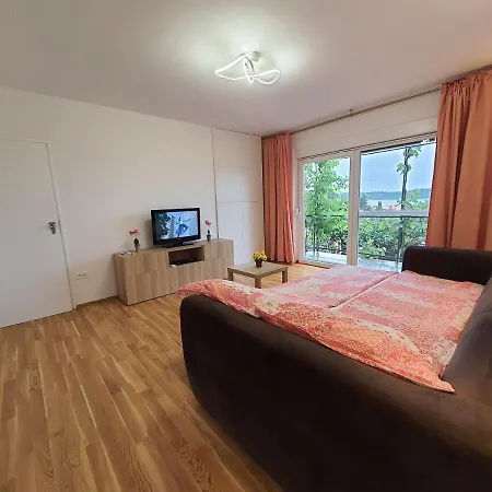 Gaby 1 Apartman *